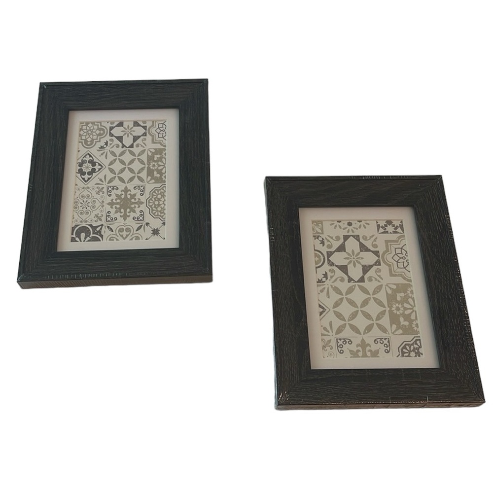 Faux Wood Frames Set of 2 NWT
